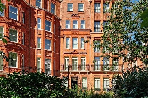 Central London rising as the prime location for the Uber Tenant.