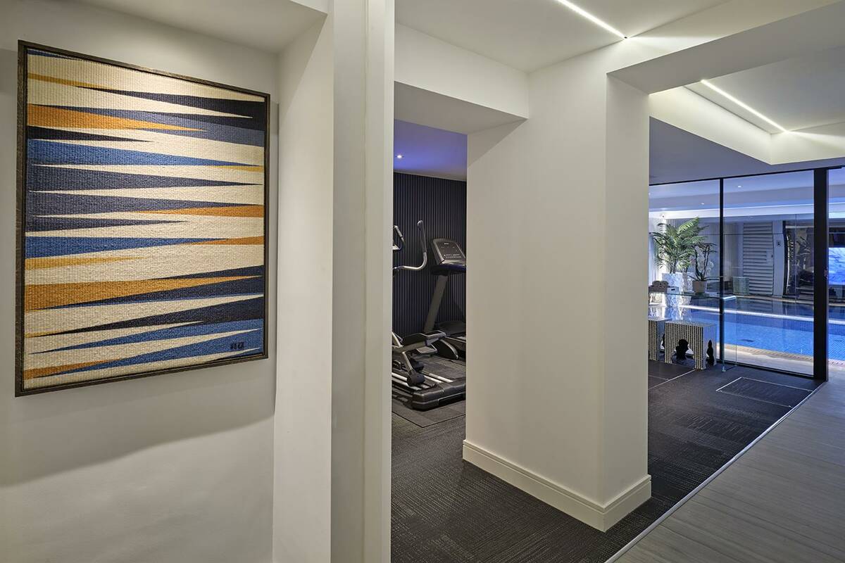 Photo #16 of the Herbert Crescent, London, SW1X
