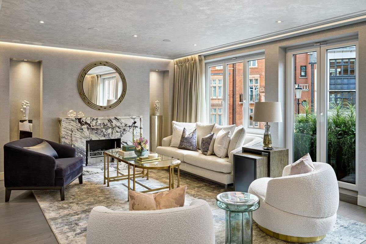 Photo #3 of the Herbert Crescent, London, SW1X