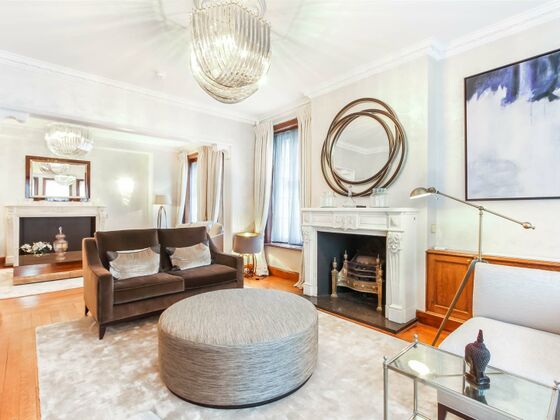 Photo #1 of Upper Brook Street, London, W1K