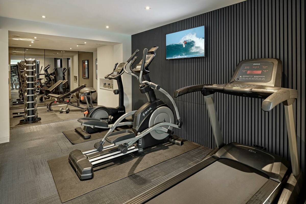 Photo #17 of the Herbert Crescent, London, SW1X