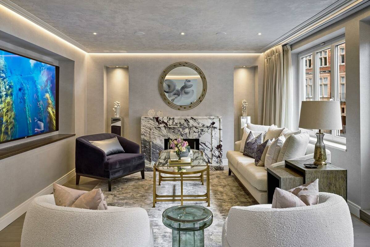 Photo #5 of the Herbert Crescent, London, SW1X
