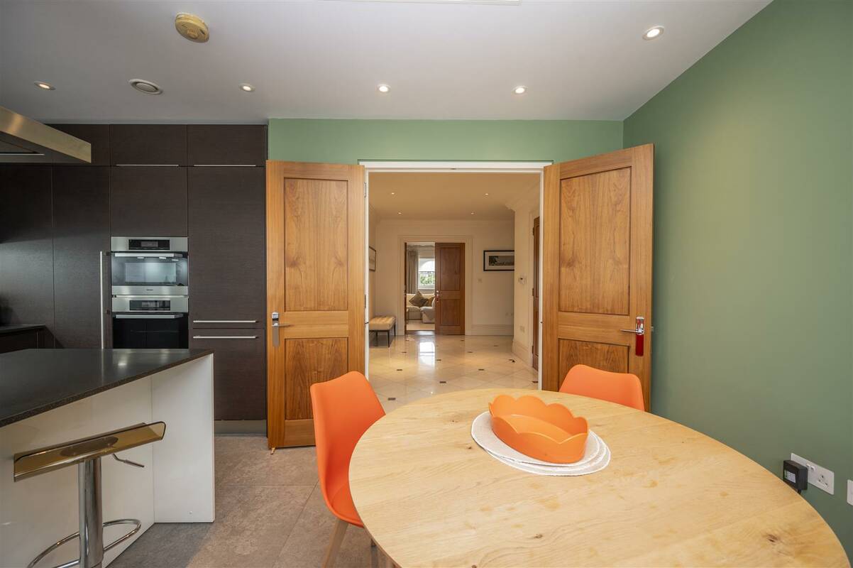 Photo #11 of the Lancaster Gate, London, W2