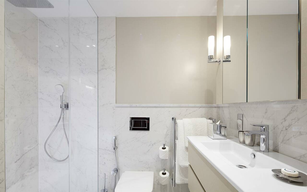 Photo #8 of the Ashburn Place, Gloucester Park Apartments Ashburn Place, SW7