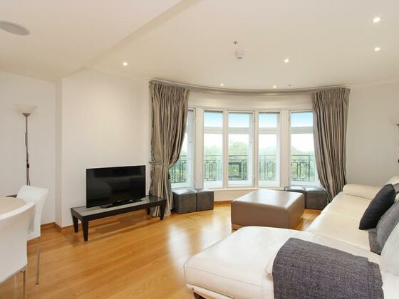 Photo #2 of North Row, London, W1K