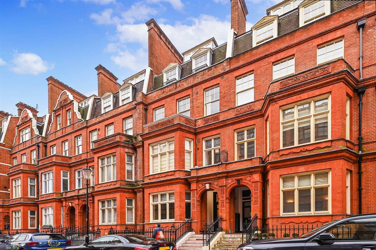 Photo #1 of the Hans Road, London, SW3