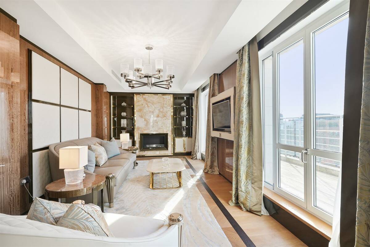 Photo #3 of the Lancelot Place, London, SW7