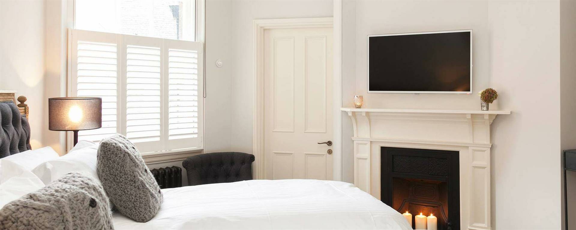 Photo #5 of the North Audley St, London, W1K 6ZA