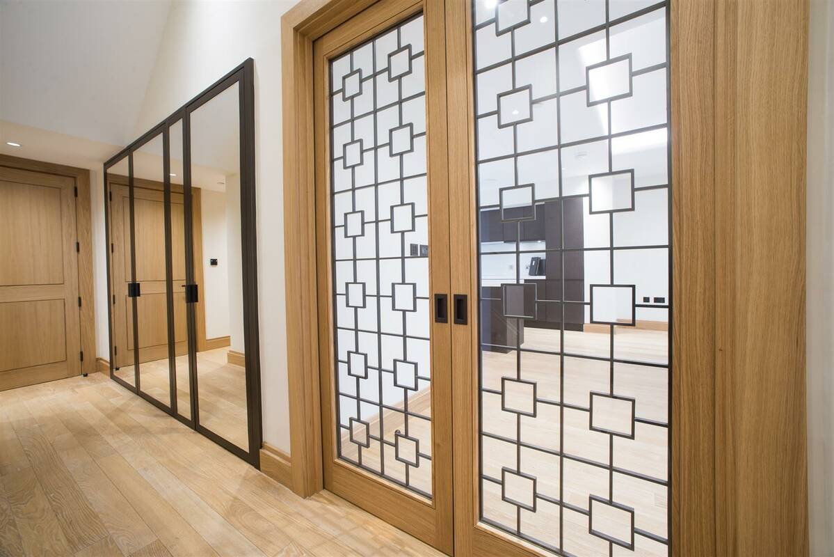 Photo #12 of the John Islip Street, Cleland House, SW1P