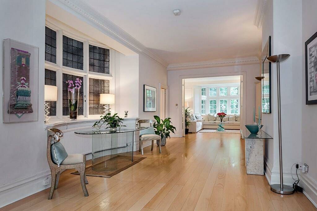 Photo #7 of the Knightsbridge, Parkside Knightsbridge, SW1X