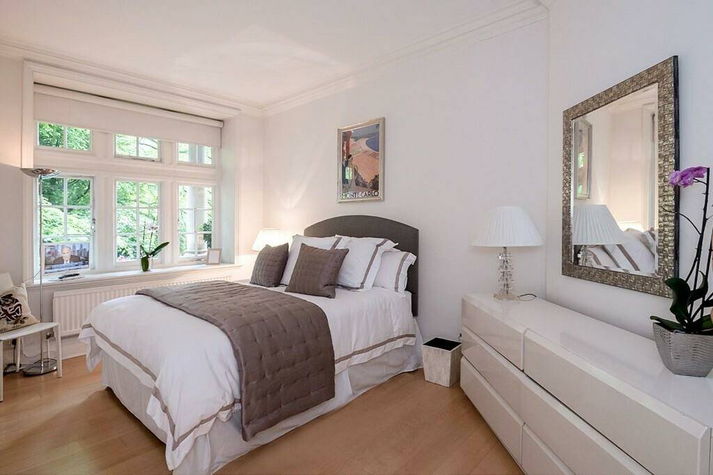 Photo #13 of the Knightsbridge, Parkside Knightsbridge, SW1X