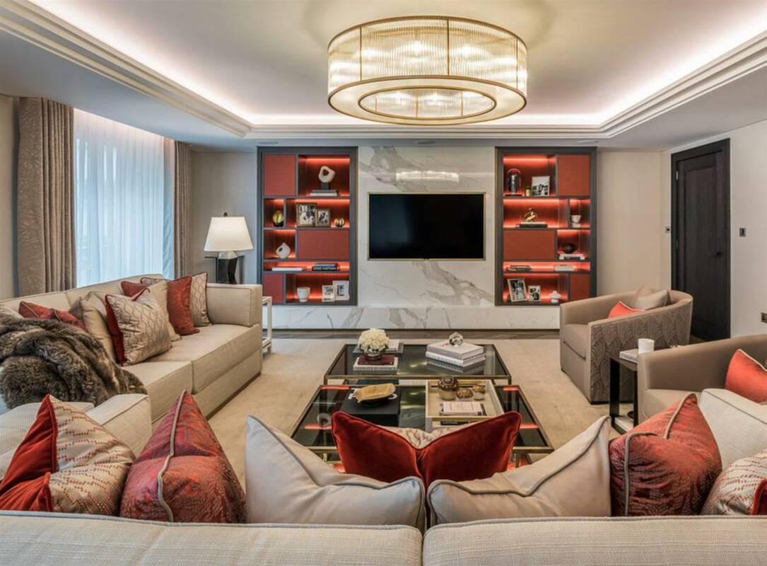 Photo #3 of the Lancelot Place, London, SW7