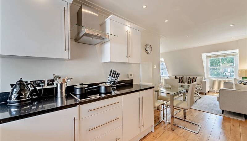 Photo #3 of the Grosvenor Hill, London, W1K
