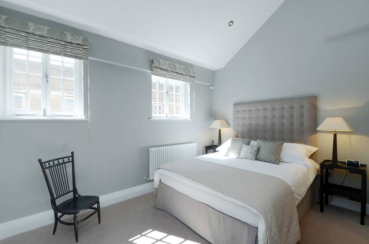 Photo #12 of the Harriet Walk, London, SW1X
