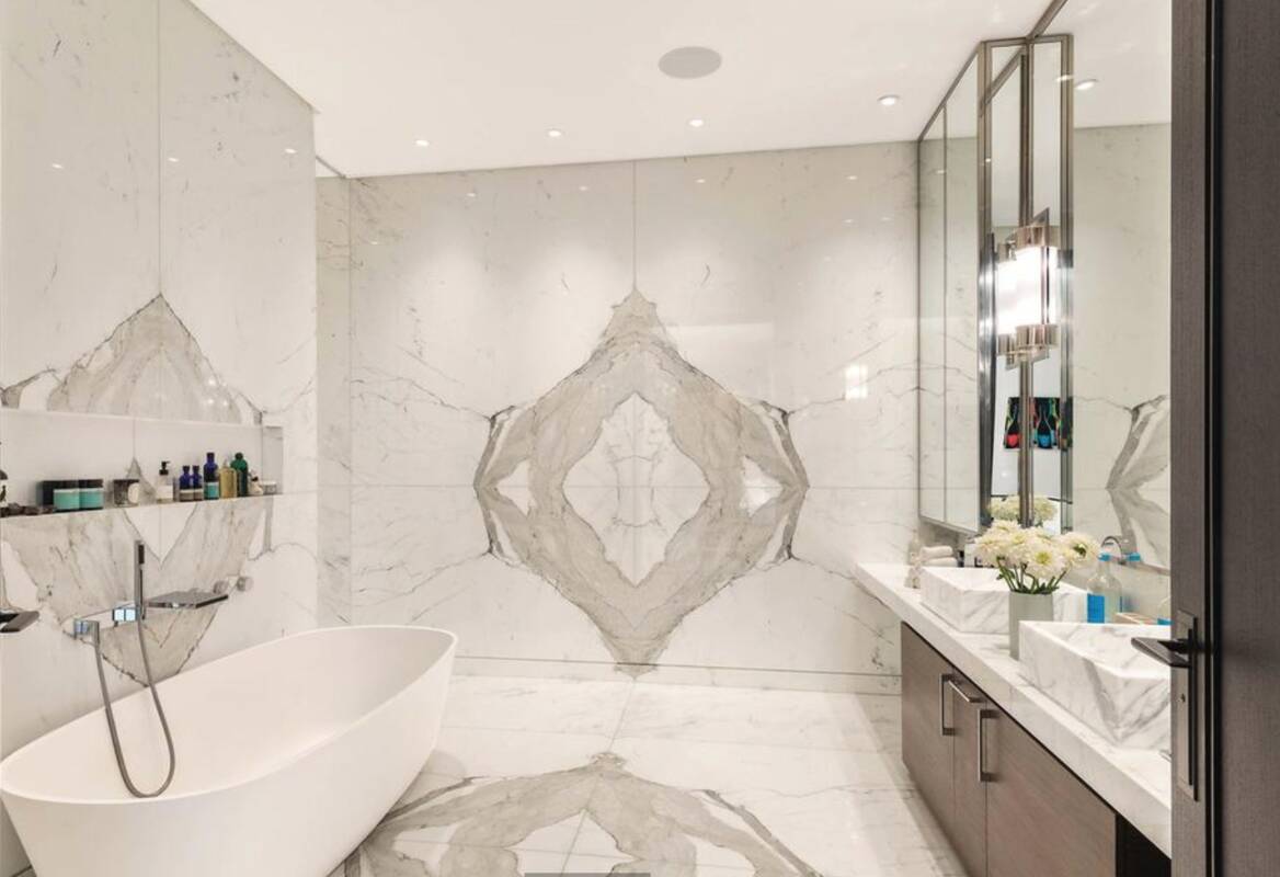 Photo #5 of the Cheval Place, London, SW7